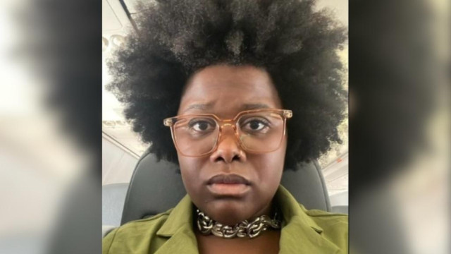  Cantora diz que teve o cabelo black power revistado em aeroporto no Rio