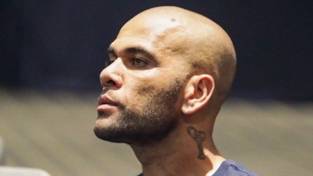  Mãe de Daniel Alves expõe mulher que acusa filho de estupro