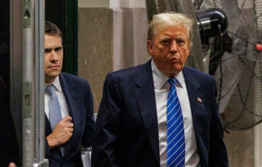  Júri do caso Trump retoma deliberação após ouvir depoimentos-chave