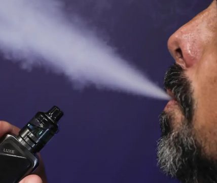  Saúde lança campanha de prevenção ao uso de cigarros eletrônicos