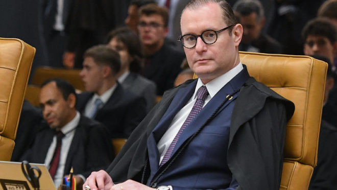  STF forma maioria para suspender temporariamente decisão contra desoneração