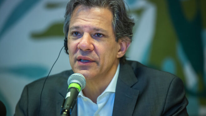  Haddad critica resistência do setor à MP do PIS/Cofins: “mal-entendido”