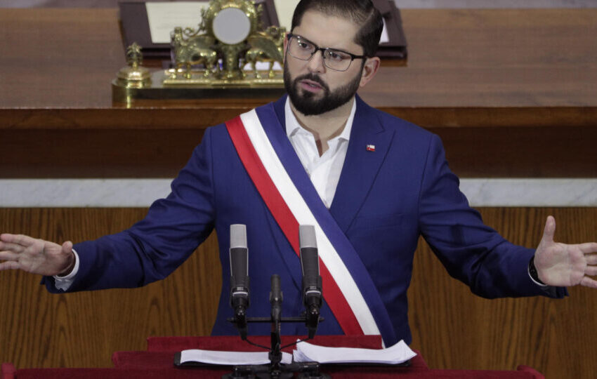  Boric anuncia que apresentará novo projeto de lei para legalizar completamente o aborto no Chile