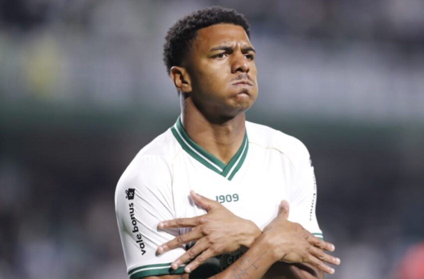  Jovens ganham protagonismo no Coritiba; média de idade contra o Ituano foi de…