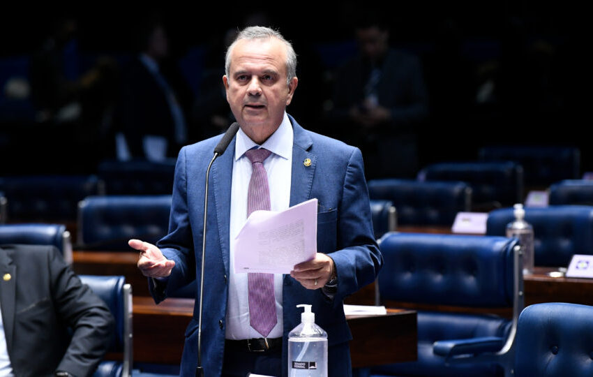  “Escárnio”, diz Rogério Marinho sobre aumento da dívida pública sob Lula