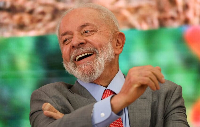  Governo armou uma bomba-relógio nas contas do país, e Lula resiste a desarmá-la