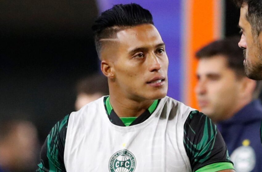  Volante é cortado de seleção e pode reforçar Coritiba na próxima rodada