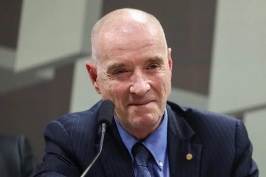  Presença de Eike Batista tem sido frequente no Porto do Açu