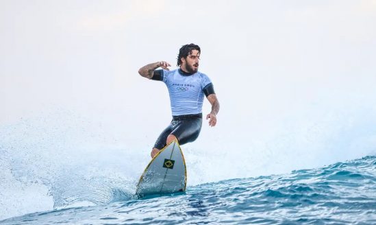  Jogos Olímpicos: Brasil tem seis surfistas nas oitavas