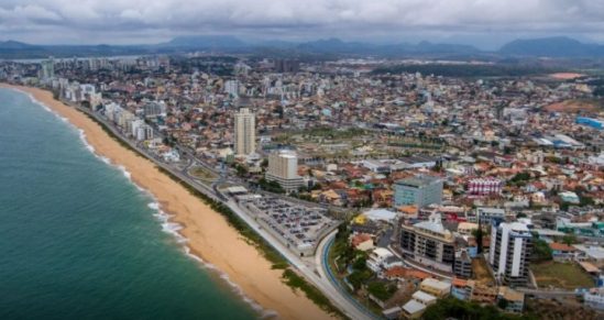  Macaé completa 211 anos com Desfile Cívico Militar e Hasteamento das Bandeiras