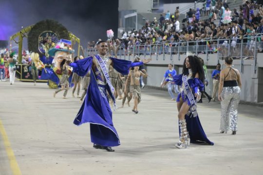  Desfile dos Foliões 2024 reúne apreciadores do Samba, no CEPOP