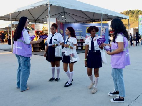  Campanha intensifica ações de proteção às meninas e mulheres no estado do RJ