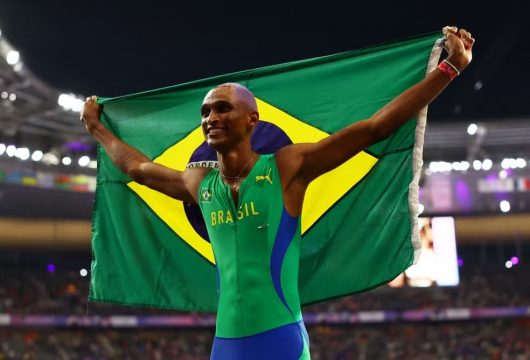  Alison dos Santos conquista medalha de bronze no atletismo nas Olimpíadas de Paris