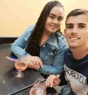 Acidente envolvendo quatro caminhões mata casal na BR-101