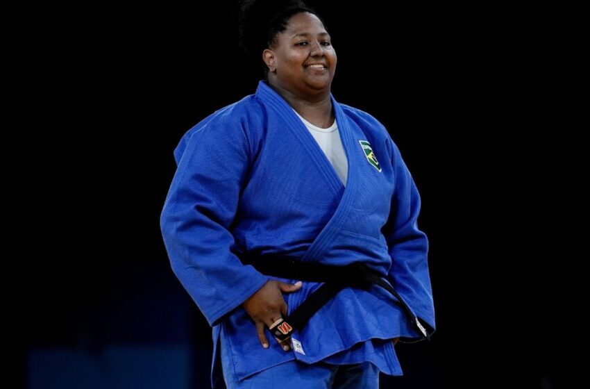 Beatriz Souza vence número um do mundo e garante 3ª medalha do judô brasileiro
