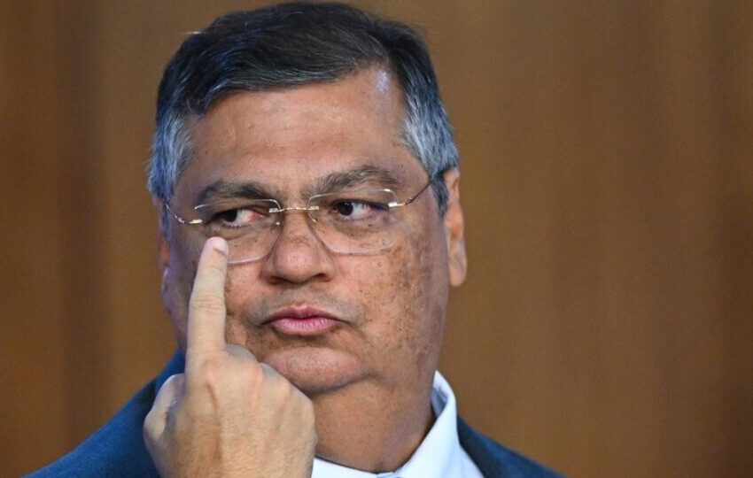  Congresso recorre da decisão de Dino que restringe as “emendas PIX”