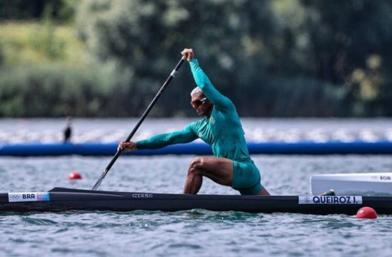  Isaquias Queiroz é prata na canoagem velocidade e chega a cinco medalhas olímpicas