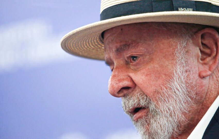 Lula veta trecho de projeto sobre BPC que limitava acesso de pessoas com deficiência leve