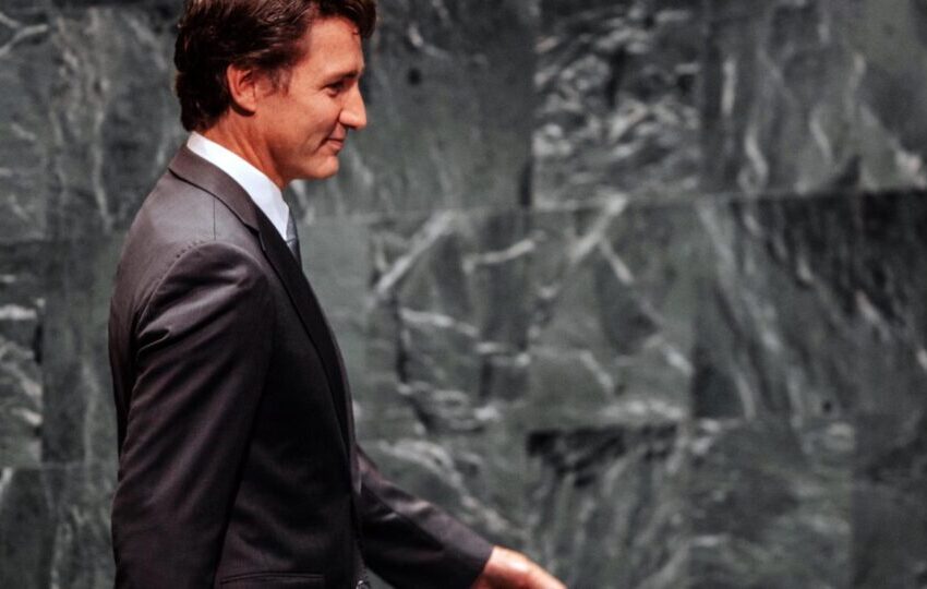  Chance de Trudeau cair aumenta, segundo plataforma que acertou eleição de Trump