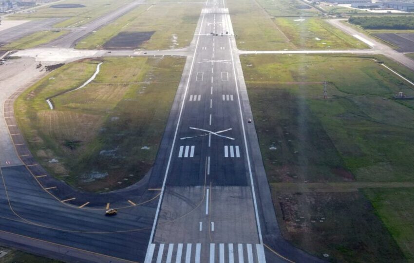  Avião bate em aeroporto e causa mortes na Coreia do Sul