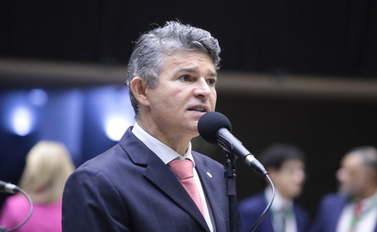  Comissão de Constituição e Justiça da Câmara aprova proposta do voto impresso