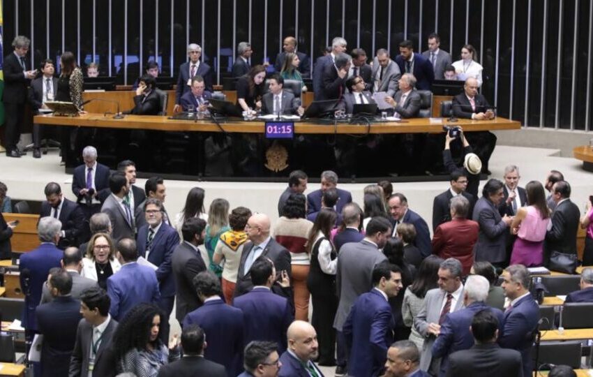  Sem aprovação da LOA, 2025 vai começar com execução provisória do Orçamento pelo governo