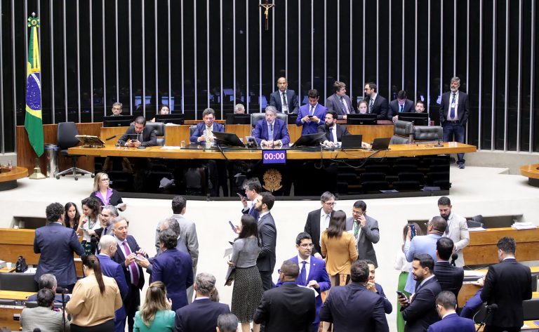  Regulamentação da reforma tributária foi destaque em 2024