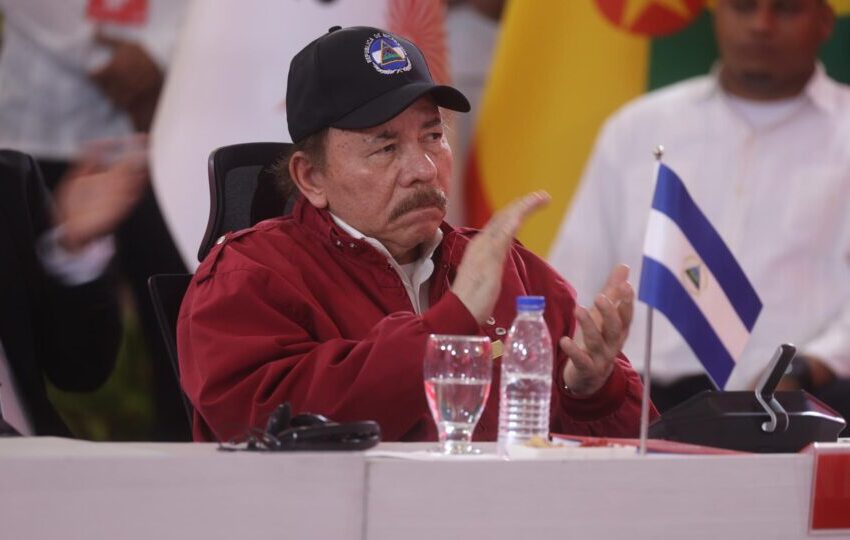  Justiça da Argentina emite ordem de captura internacional contra Ortega, ditador da Nicarágua