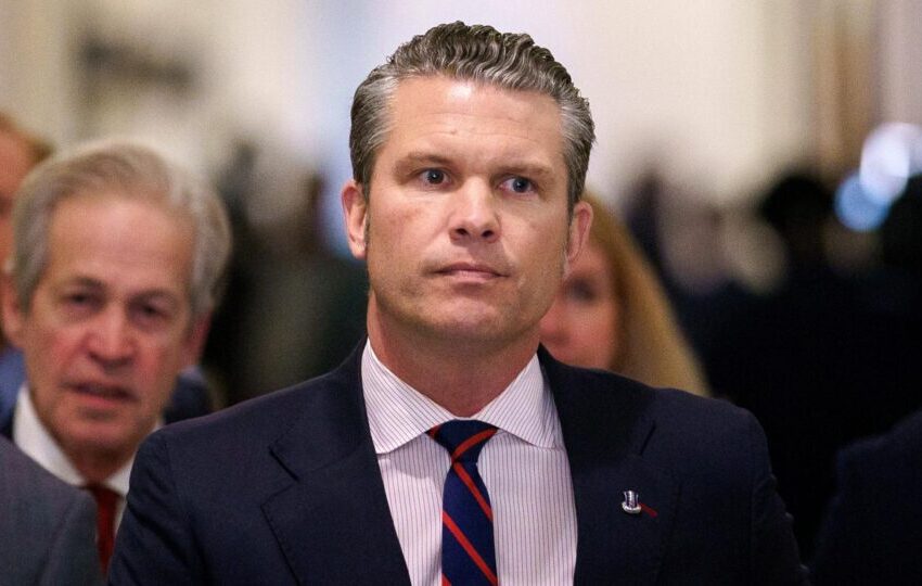  Indicado por Trump para Defesa diz que mantém busca por confirmação, mas DeSantis é cogitado