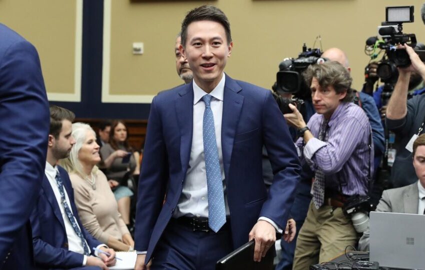  Em meio à impasse jurídico, Executivo do TikTok deve comparecer à posse de Trump