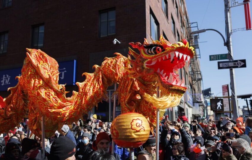  Como um ex-gângster ligado ao regime chinês ganhou influência política em Nova York