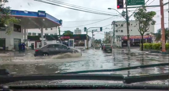  Chuvas de verão preocupam mais uma vez moradores de Campos
