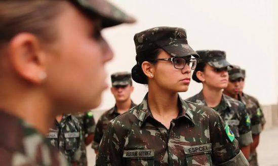  Forças Armadas iniciam alistamento voluntário feminino