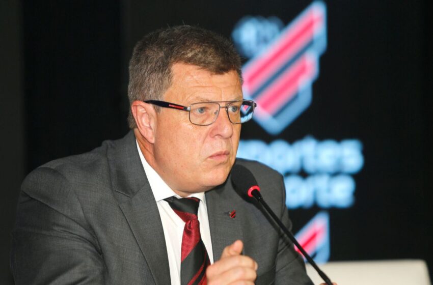  Diretor do Athletico vê pressão aumentar ao virar alvo de denúncias de sócios no Canal de Ética