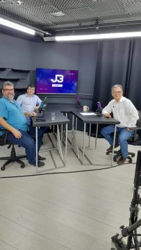  J3Cast aborda o novo governo Wladimir e as perspectivas políticas do país em 2025