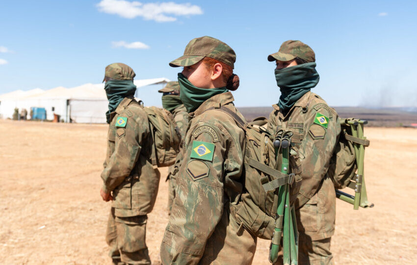  18 mil mulheres já se alistaram para o serviço militar feminino