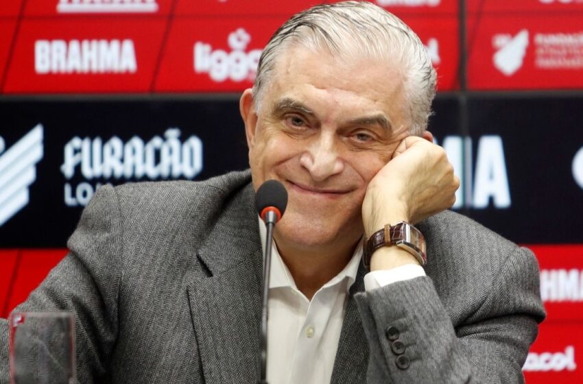  Ex-técnico aprova e Athletico encaminha venda milionária de peça do rebaixamento