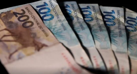  Salário mínimo passa para R$ 1.518 a partir desta semana