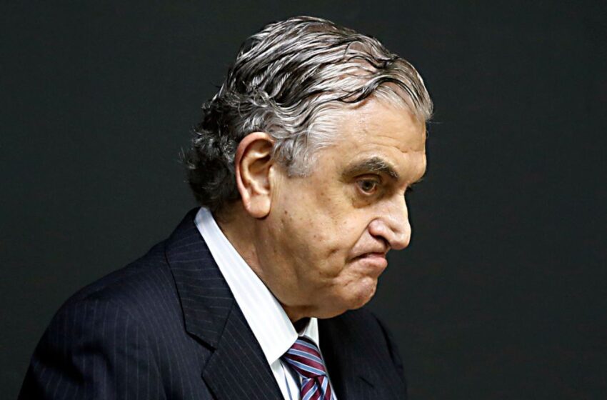  Mario Celso Petraglia divulga carta aberta à torcida do Athletico; veja detalhes