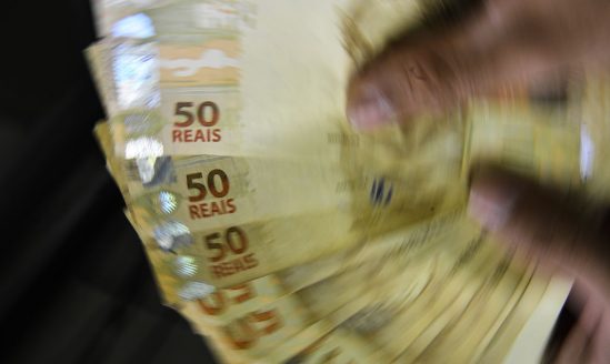  Primeira poupança do Pé-de-Meia do ensino médio será paga em fevereiro