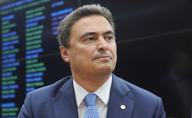  Mauricio Neves é eleito presidente da Comissão de Viação e Transportes