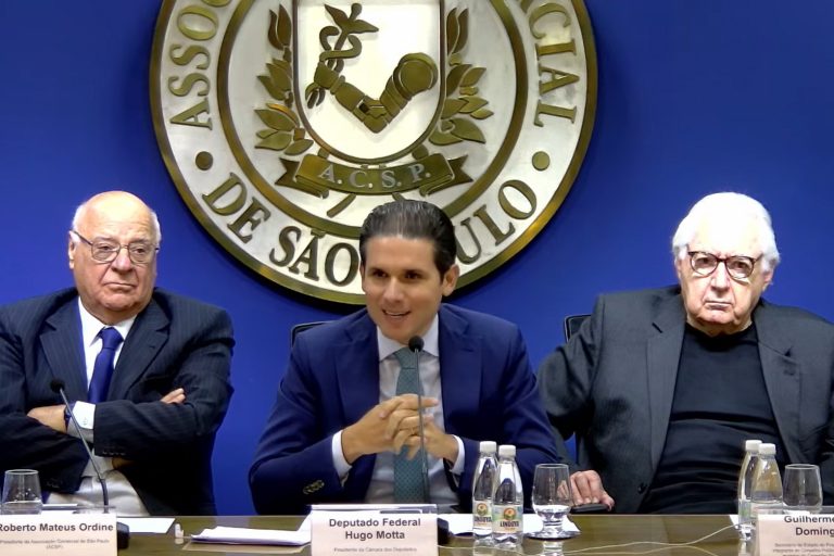  Hugo Motta sobre anistia: o país precisa de pacificação e não de crise institucional