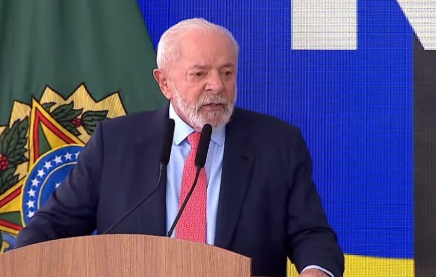  Trabalho no feriado pode virar mais uma derrota de Lula na Câmara dos Deputados