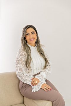 Flávia Longo: novo conceito de terapia mental