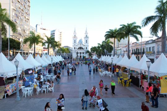 Inscrição para ambulantes na Festa do Santíssimo Salvador abre nesta quarta, em Campos