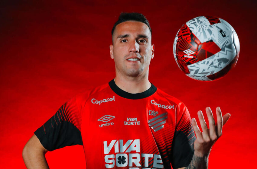 Athletico confirma chegada de argentino por empréstimo milionário