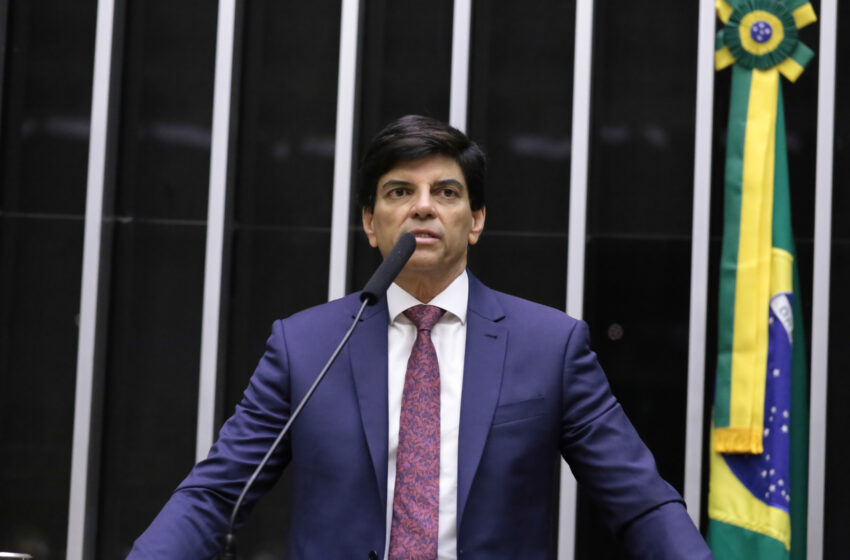  Câmara conclui a votação da PEC das Prerrogativas; proposta segue para o Senado
