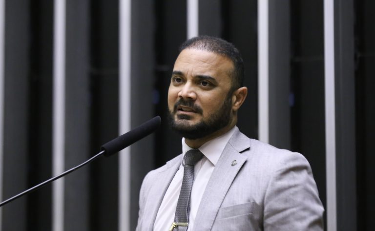  Capitão Alden diz que isenção de imposto deve ser compensada com combate à corrupção; ouça a entrevista