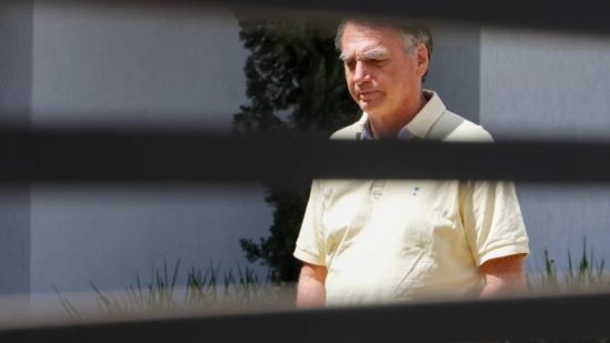  PM comunica ao STF substituição do carregador da tornozeleira de Bolsonaro