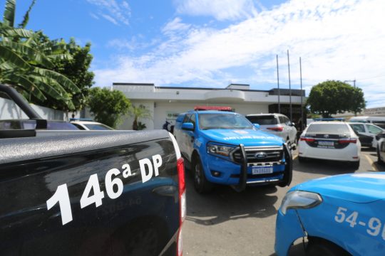  Mulher agride companheiro com faca e acaba presa em Campos